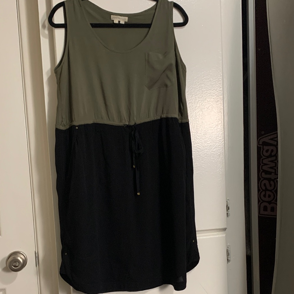 Two-Tone Sleeveless Dress - Olive and Black